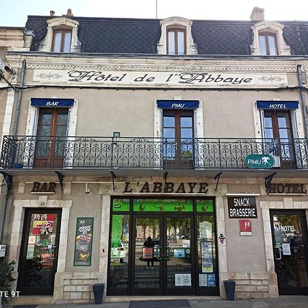 Hotel De L'Abbaye แซ็ง-ซาแว็ง ภายนอก รูปภาพ