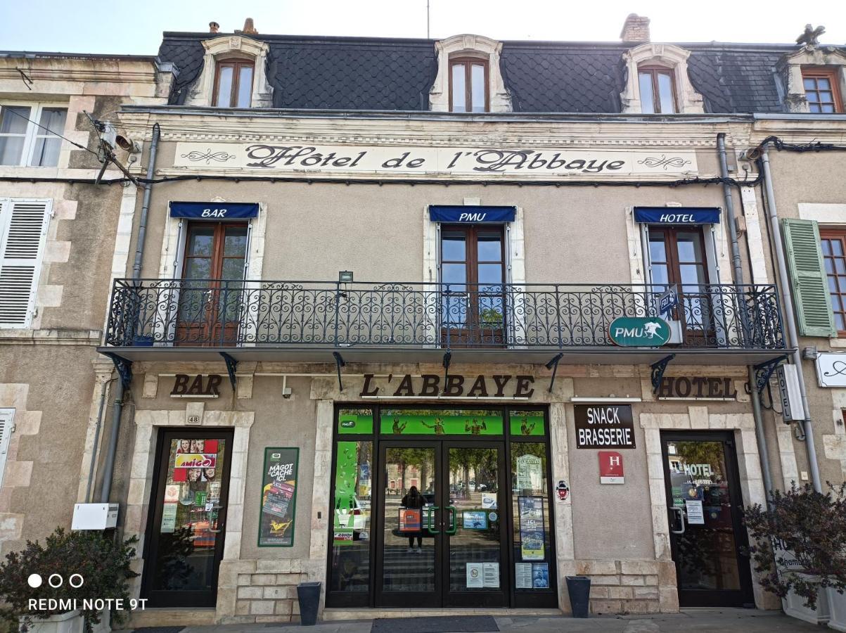 Hotel De L'Abbaye แซ็ง-ซาแว็ง ภายนอก รูปภาพ